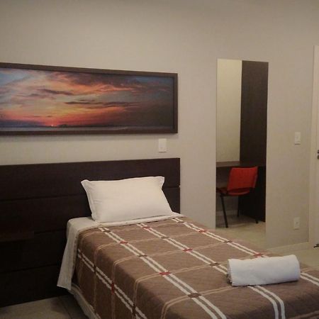 Hotel Colibris Lontras エクステリア 写真