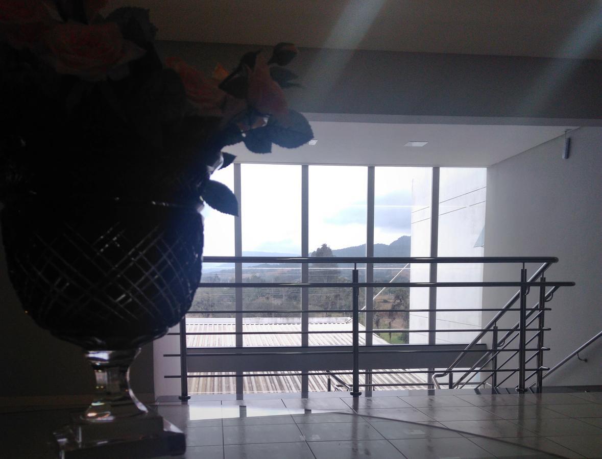 Hotel Colibris Lontras エクステリア 写真