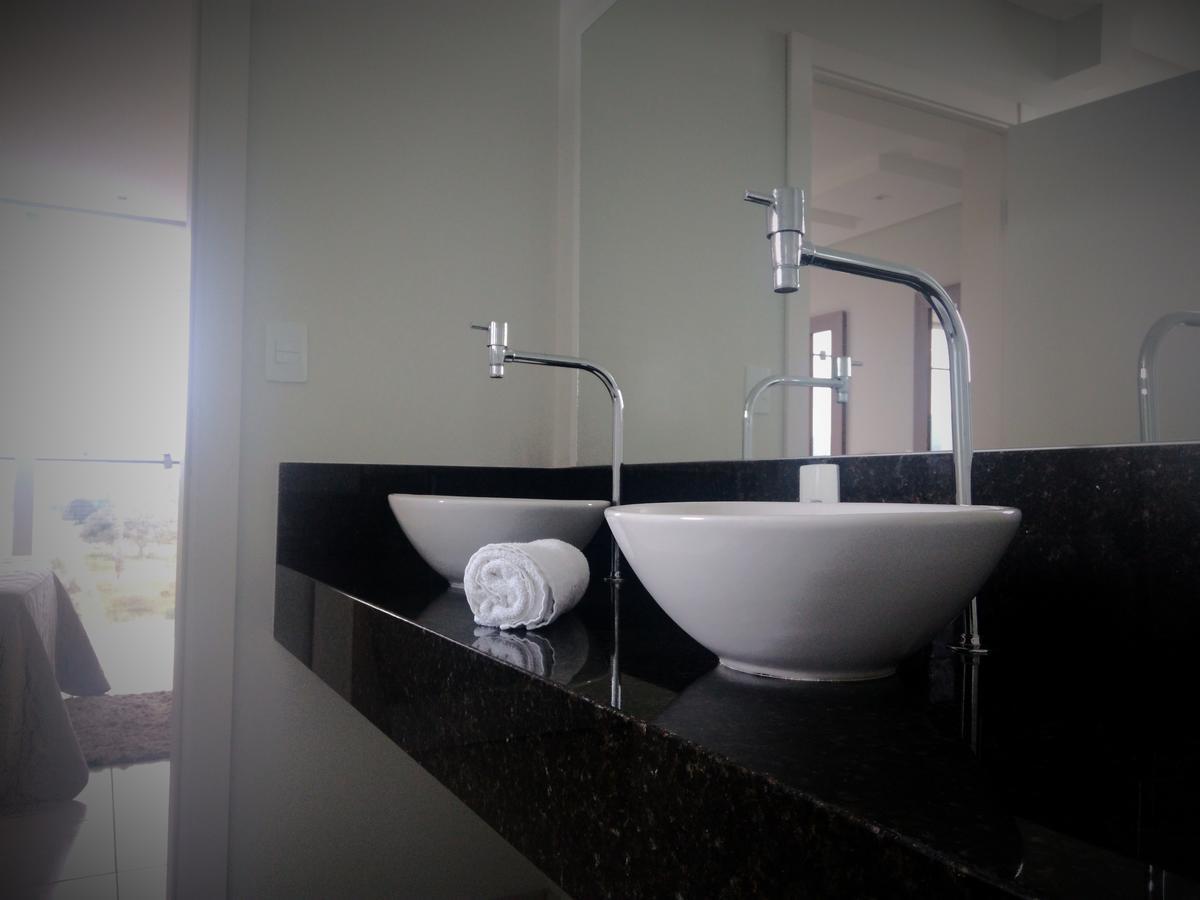 Hotel Colibris Lontras エクステリア 写真